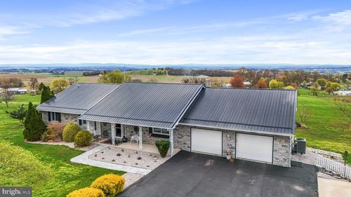 1717 Apple Way, SAINT THOMAS, PA, 17252-9538 | Card Image