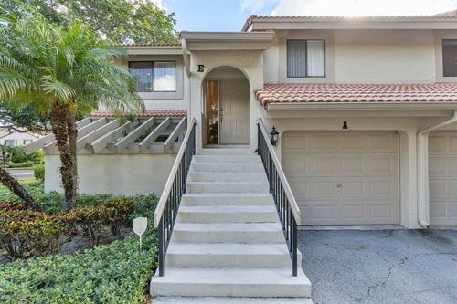 5720 Coach House Circel Circle E, Boca Raton, FL, 33486 | Card Image