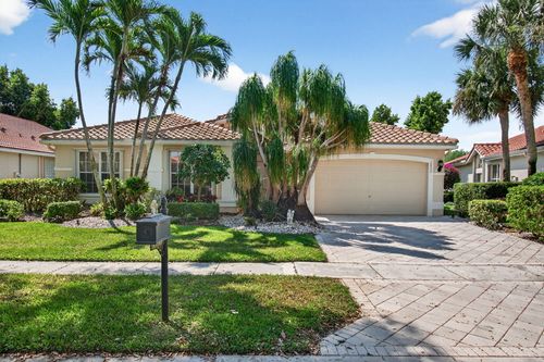 6850 Fiji Cir, Boynton Beach, FL, 33437-7022 | Card Image