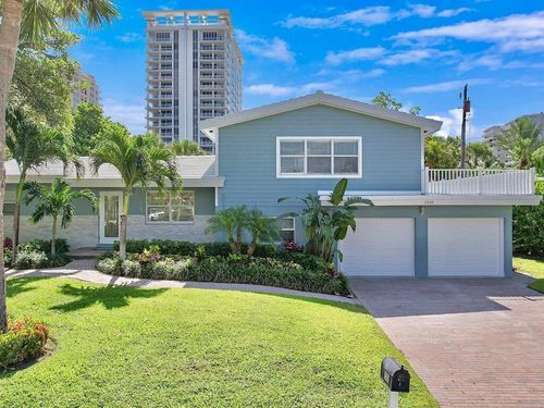 1310 Manor Dr, Riviera Beach, FL, 33404-2742 | Card Image