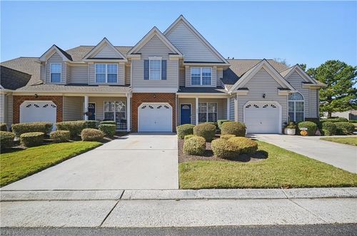 883 Hunley Dr, Virginia Beach, VA, 23462-5270 | Card Image