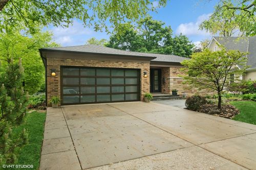 419 N Lincoln Ln, Arlington Heights, IL, 60004-6223 | Card Image