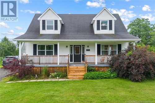 928 Doak Rd, Fredericton, NB, E3C2E9 | Card Image