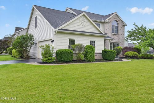 14511 Belmont Ct, Perrysburg, OH, 43551-6770 | Card Image
