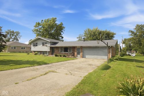 1040 Radio Ln, New Castle, IN, 47362-1450 | Card Image