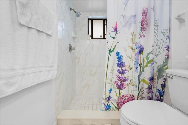 7660 Holiday Dr, House other with 4 bedrooms, 3 bathrooms and null parking in Spring Hill FL | Image 64