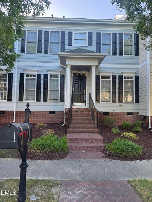 216 Presidents Walk Ln, Cary, NC, 27519-9305 | Card Image