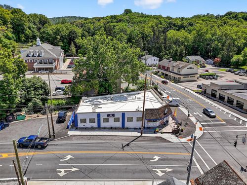 4 Oscawana Lake Rd, Putnam Valley, NY, 10579-3009 | Card Image