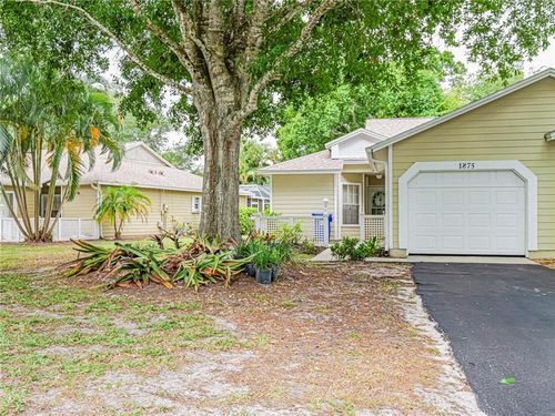 1875 Sixty Oaks Ln, Vero Beach, FL, 32966-1075 | Card Image
