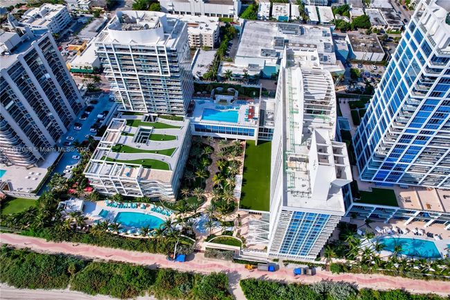 APT-405 - 6799 Collins Ave, Condo with 3 bedrooms, 3 bathrooms and null parking in Miami Beach FL | Image 26