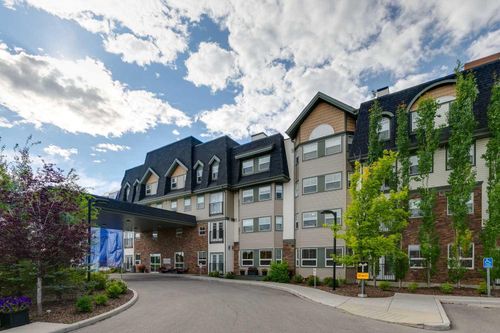 106-2635 Eversyde Avenue Sw, Calgary, AB, T2Y5G9 | Card Image