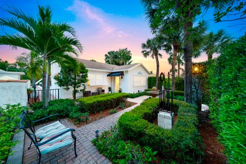 205 N 18th Ave Avenue N, Lake Worth Beach, FL, 33460 | Card Image