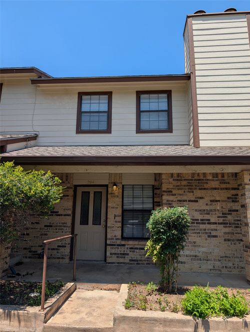 204-7800 Northcrest Blvd, Austin, TX, 78752-1121 | Card Image