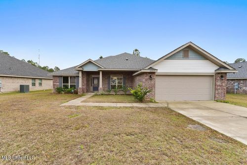 6205 Roxanne Way, Biloxi, MS, 39532-4541 | Card Image