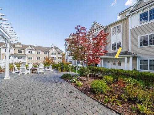 unit-223-77 Sunset Ln, Ridgefield, CT, 06877-4694 | Card Image