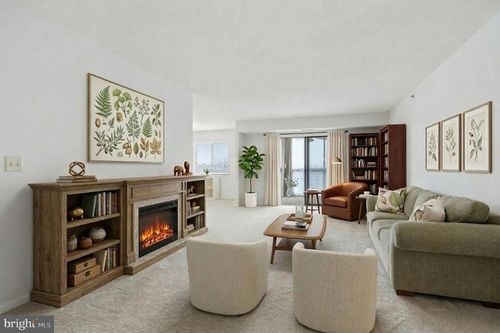 5-610-3330 N Leisure World Blvd, SILVER SPRING, MD, 20906-5622 | Card Image