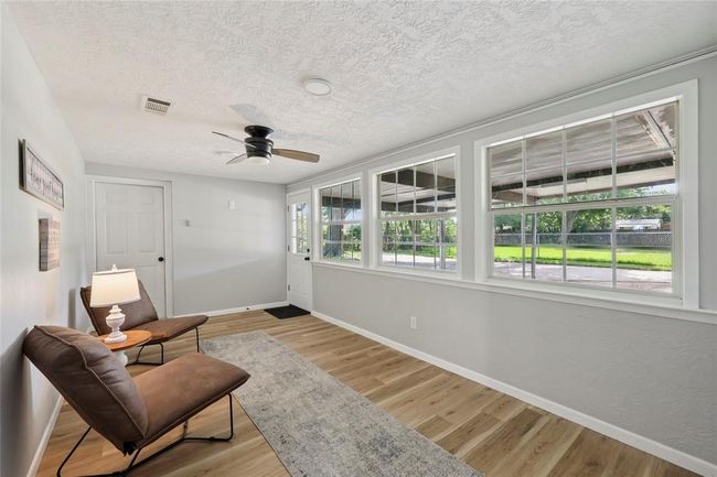 1008 N 30 Th St, House other with 4 bedrooms, 2 bathrooms and 2 parking in Nederland TX | Image 17