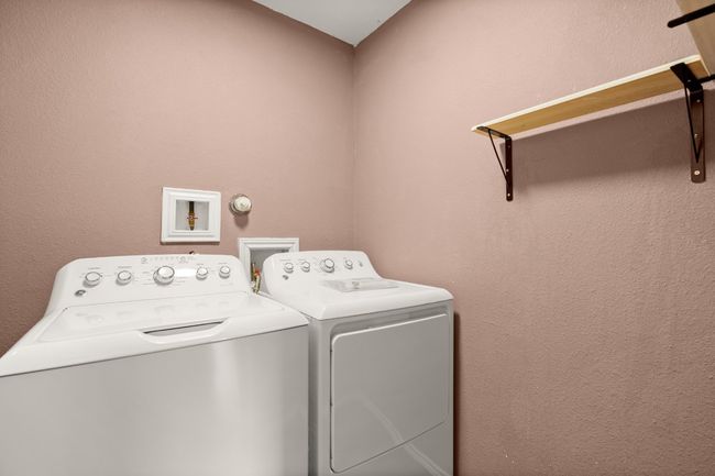 Indoor utility room | Image 11