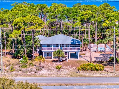 1105 E Gulf Beach Dr, Saint George Island, FL, 32328-3117 | Card Image