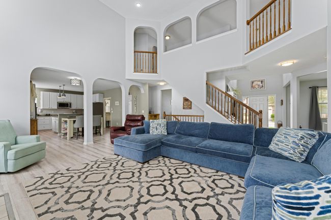 8853 Hickory View St, House other with 5 bedrooms, 3 bathrooms and null parking in Canal Winchester OH | Image 17