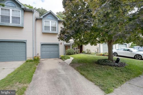 128 Kettlebrook Dr, MOUNT LAUREL, NJ, 08054-2664 | Card Image