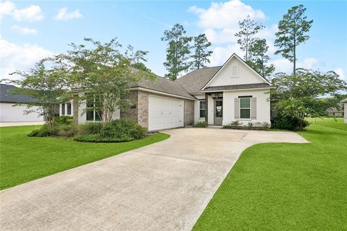 23339 Noble Oak Dr, Springfield, LA, 70462-6005 | Card Image