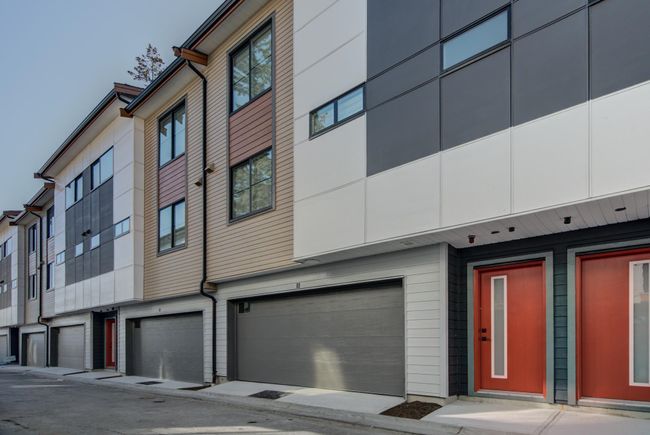 19 - 6138 128 Street, Townhouse with 3 bedrooms, 2 bathrooms and 2 parking in Surrey BC | Image 1