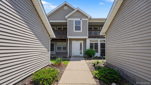 172-1429 Millbrook Trl, Ann Arbor, MI, 48108-5916 | Card Image