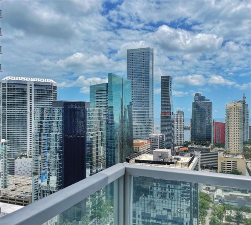 3110-1050 Brickell Ave, Miami, FL, 33131-3913 | Card Image