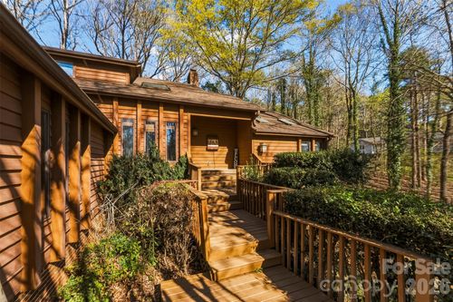 10 Thornwood Ct, Lake Wylie, SC, 29710-8927 | Card Image