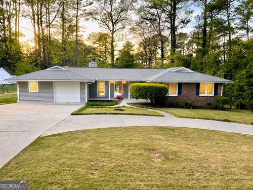 226 Pine Forest Dr, Lawrenceville, GA, 30046-6032 | Card Image
