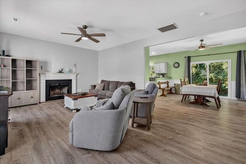 107 Cassels Ln, Summerville, SC, 29485-6405 | Card Image