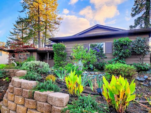 820 Blue Bell Court, Placerville, CA, 95667 | Card Image