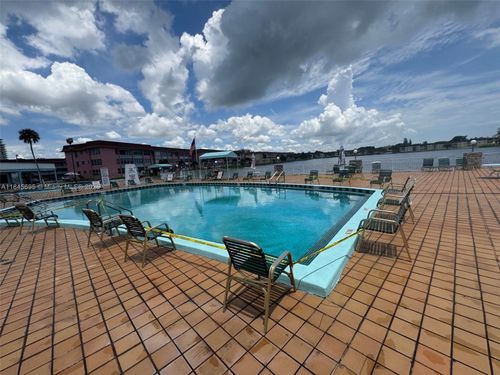 apt-169-1481 Ne Miami Gardens Dr, Miami, FL, 33179-4804 | Card Image