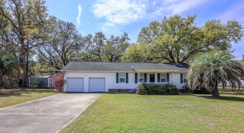 801 Donald St, Conway, SC, 29527-5821 | Card Image