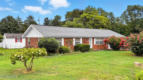 125 County Farm Rd, Friendsville, TN, 37737-3331 | Card Image