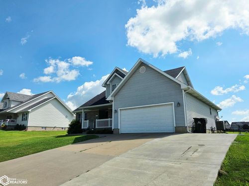 209 Manor Dr, Osceola, IA, 50213-8370 | Card Image