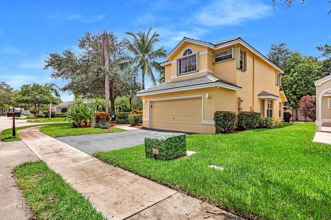 2867 Quail Run Ln, House other with 3 bedrooms, 3 bathrooms and null parking in Davie FL | Image 63