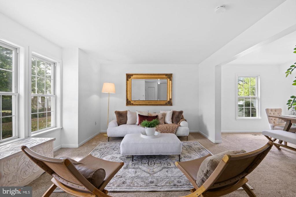 Residential Lease in LINTHICUM HEIGHTS 3
