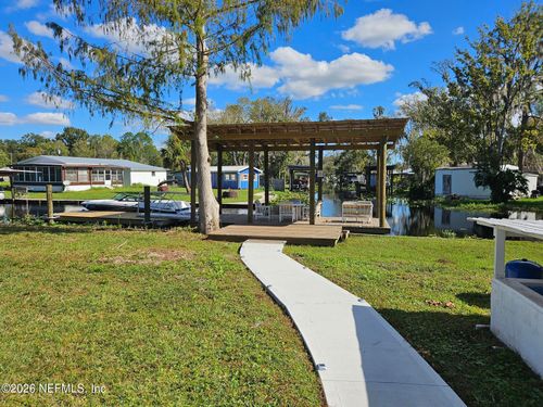 166 Waterway Ave, SATSUMA, FL, 32189-2149 | Card Image