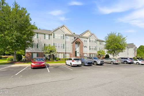 1d-3475 Forestdale Dr, Burlington, NC, 27215-8205 | Card Image