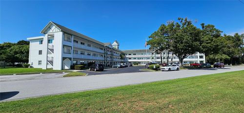 apt-26-2468 Florentine Way, CLEARWATER, FL, 33763-3218 | Card Image