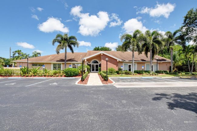 8129 Springtree Rd, Condo with 2 bedrooms, 2 bathrooms and null parking in Boca Raton FL | Image 33