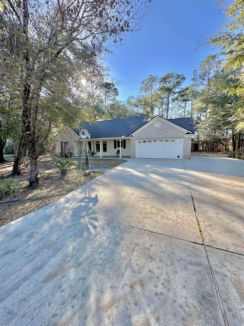160 Magnolia Rdg, CRAWFORDVILLE, FL, 32327-8015 | Card Image