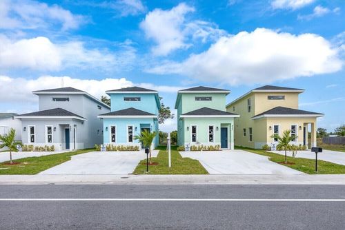 406 Nw 12th Ave, Boynton Beach, FL, 33435-3058 | Card Image