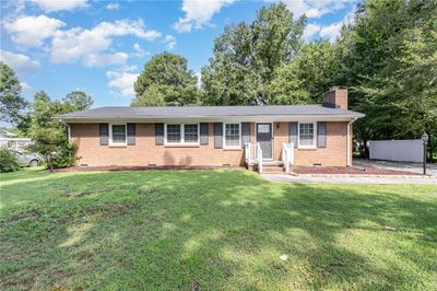 2711 Blanche Drive, House other with 3 bedrooms, 2 bathrooms and null parking in Burlington NC | Image 1