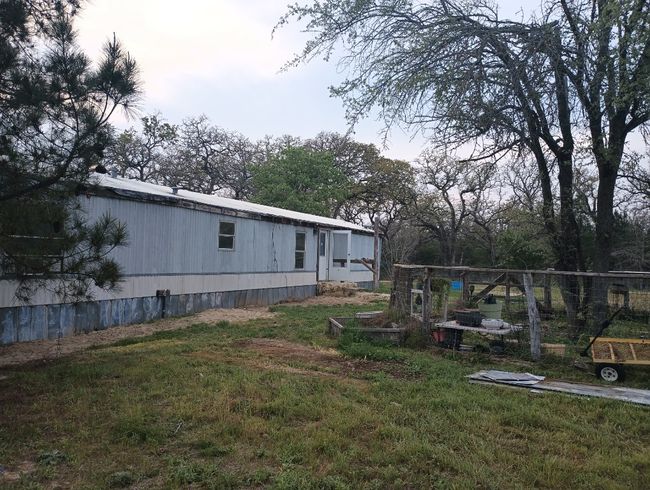 152 Palamino Ct, House other with 2 bedrooms, 2 bathrooms and 5 parking in Paige TX | Image 7