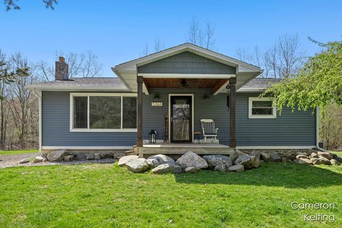 5364 Drumheller Rd, Bath, MI, 48808-9748 | Card Image