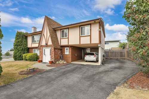 11415 83 Ave, Delta, BC, V4C2G7 | Card Image