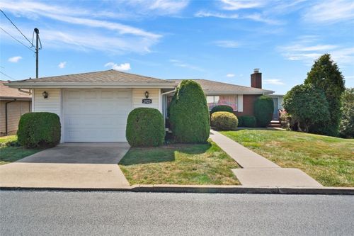 2023 Sylvan Ave, Latrobe, PA, 15650-3068 | Card Image